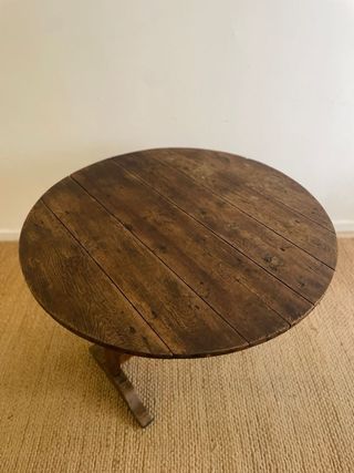 Antigua mesa francesa de vendimia abatible