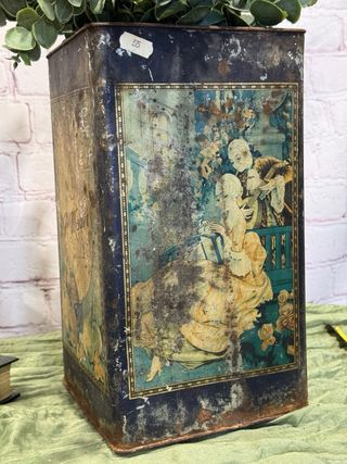 Lata antigua caramelos