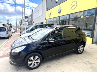 Peugeot 2008 Active 1.6 BlueHDi 100 S&S