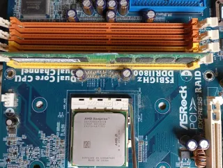 Placa Base ASRock con DDR2 de 500 a 2gb dual core