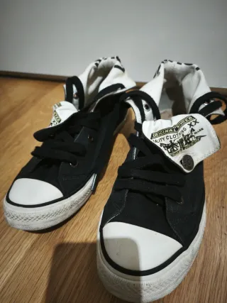 Zapatillas altas Levi's negras y blancas