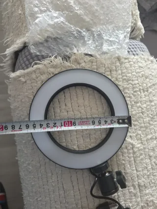 Aro de luz LED con trípode