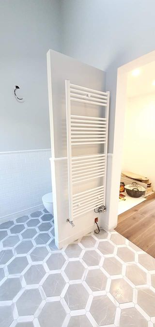 Renueva tu baño con calidad y sin complicaciones