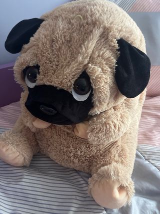 Lote Peluches: Perro Pug, Llama y Muñeca
