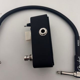 Sonicake Shark Distortion + Cavo Fender