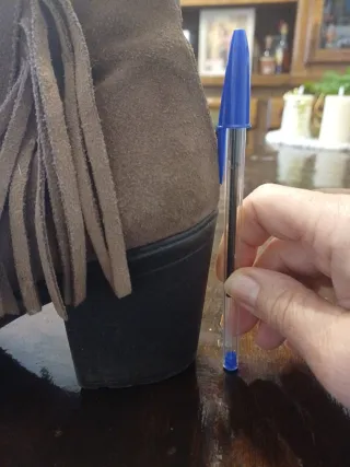 Botines de piel ante marrones talla 40