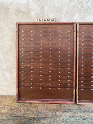 Paneles Fichaje Taller Madera Antiguo