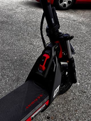 Patinete Eléctrico Segway ZT3 Pro