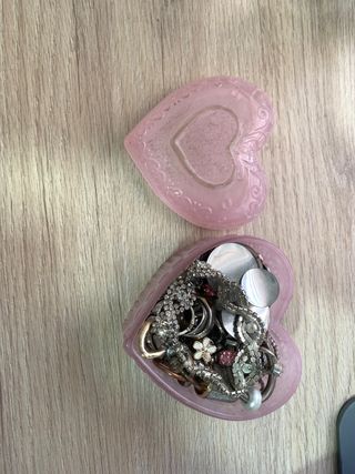 Joyero Corazón Rosa con Bisutería