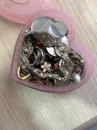 Joyero Corazón Rosa con Bisutería