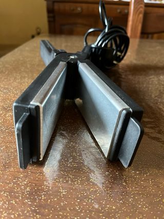 Piastra per capelli Kedo nera