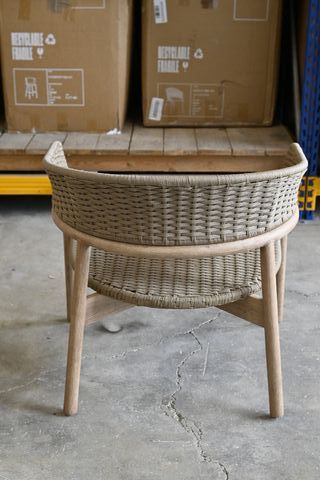 Poltrona Arinella in legno e midollino