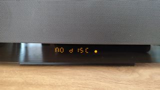 Microcadena Philips BTM2280/12 en color negro.