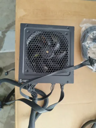 Fuente Alimentación Seasonic 660W Platinum