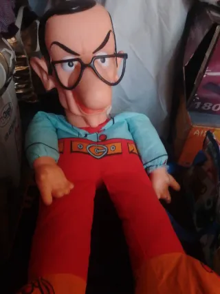 Muñeco de peluche personaje Alfonso Guerra