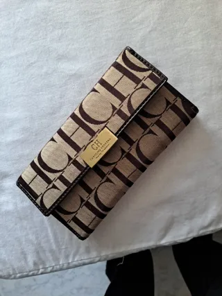 Monedero Carolina Herrera CH