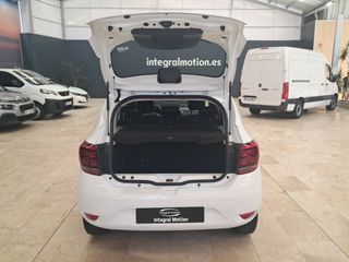 Dacia Sandero Laureate 1.0 54kW (73CV)