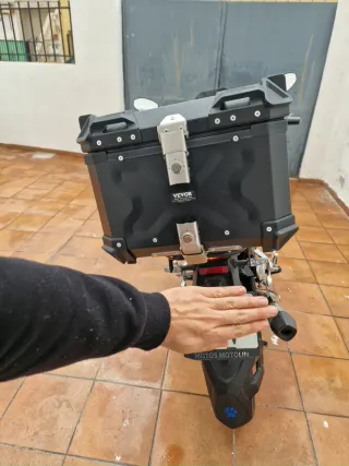 Benelli TRK 251cc 2021 Gris/Rojo