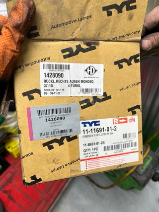 Piloto trasero LED hexagonal