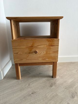 Mesita de noche madera maciza