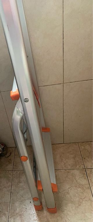 Escalera Aluminio Plegable