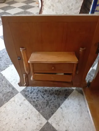 Mueble maquina coset Estilo Luis XV