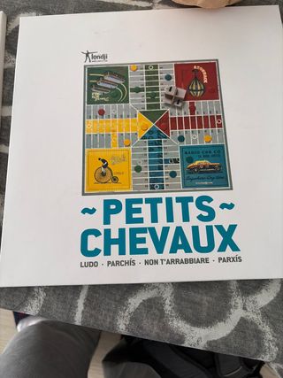 Juego de mesa Petits Chevaux Londji