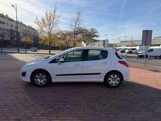Peugeot 308 1.6 HDI 92 CV 5 PUERTAS