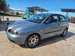 SEAT Ibiza 2004