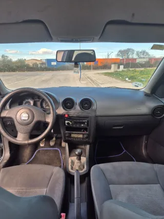 SEAT Ibiza 2004