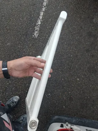 Radiador toallero blanco metal