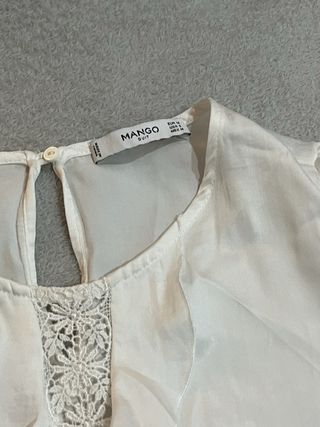 Blusa Mango Blanca con Encaje talla M