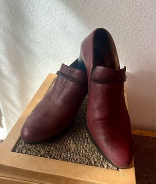 Botines de piel Hispanitas burdeos