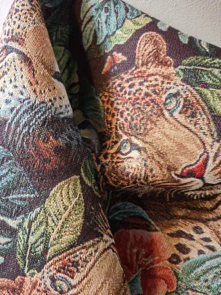 Tela Gobelino Leopardo y Hojas 1m x 68cm