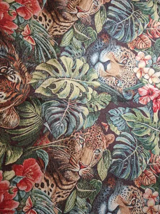 Tela Gobelino Leopardo y Hojas 1m x 68cm