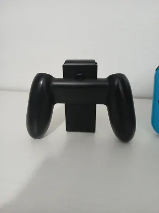 Nintendo Switch Azul/Rojo + Accesorios