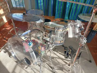 Batería Pearl Crystal Beat Acrílica