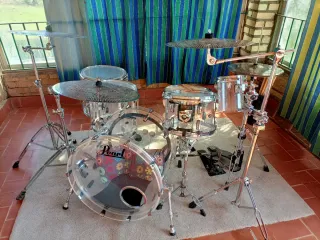 Batería Pearl Crystal Beat Acrílica