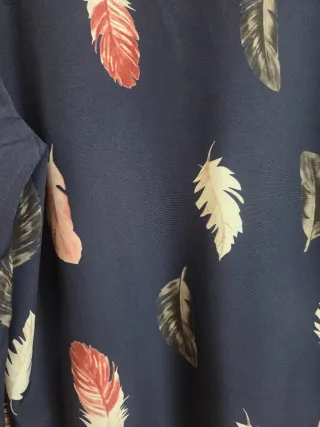 Camisa SHEIN azul y rosa