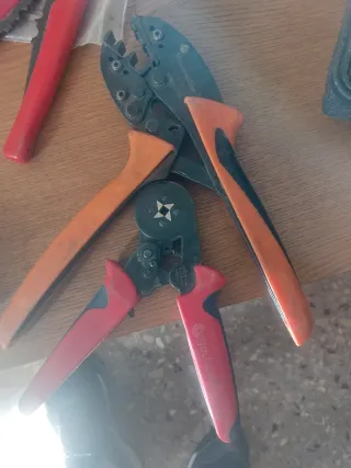 Caja de herramientas y punteras eléctricas