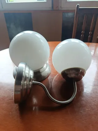 Lámparas de cristal y metal plateado