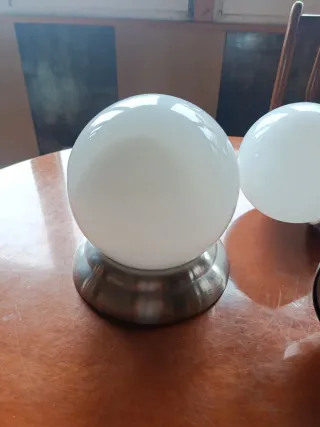 Lámparas de cristal y metal plateado