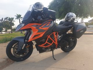 KTM 1290 GT 2022 Gris Naranja