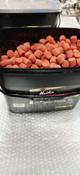 Speed Pellets Antartic Krill Robin Red