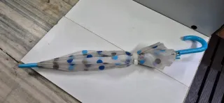 Paraguas infantil lunares