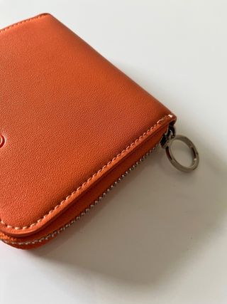 Cartera O bag ámbar como nueva. 11x11x2,50.