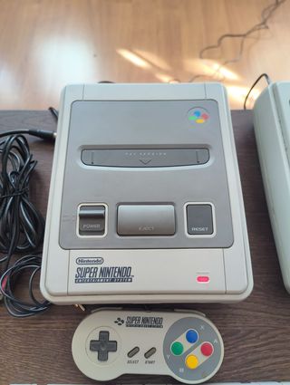 Super Nintendo x2 + 6 Juegos