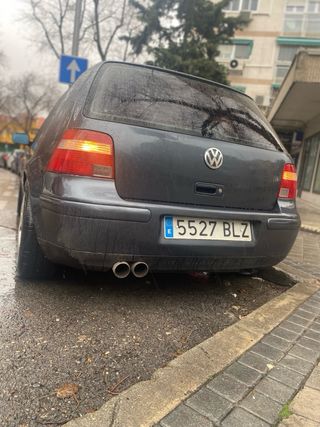 Volkswagen Golf 2001