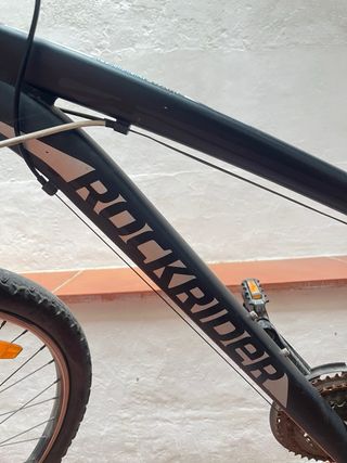 Bicicleta Montaña Rockrider Negra
