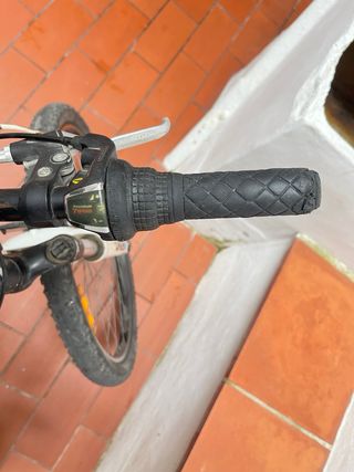 Bicicleta Montaña Rockrider Negra